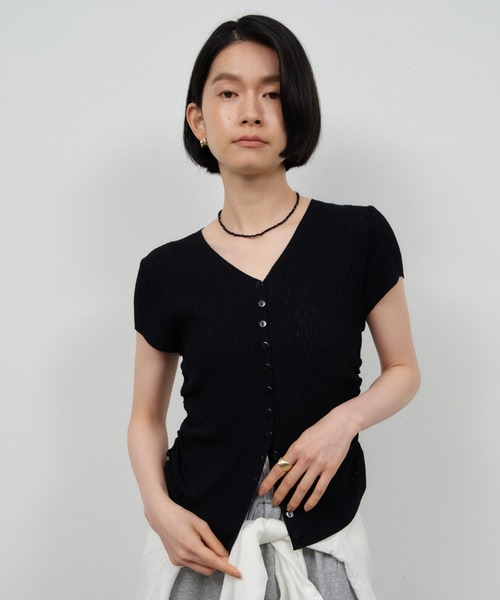 Shelly island(シェリーアイランド)の「ウェーブリブボタンT(Tシャツ/カットソー・レディース・グリーン/ブラウン/ブラック/ホワイト・FREE)」の15枚目の写真