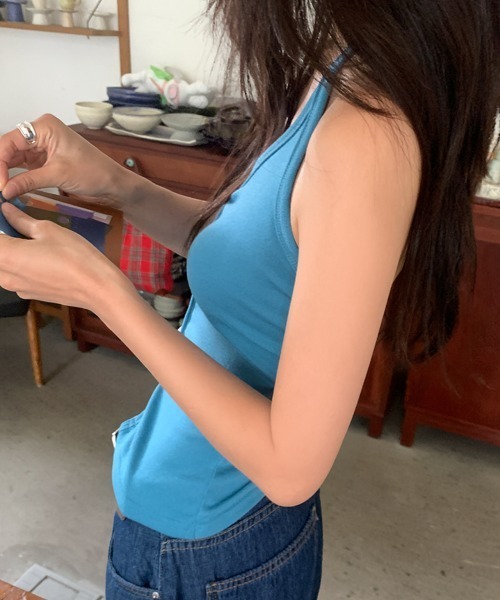 LOENNE(ロエヌ)の「Button Halter Top / ボタンホルタートップス(Tシャツ/カットソー・レディース・ブルー/アイボリー/ブラック/チャコールグレー・FREE)」の14枚目の写真