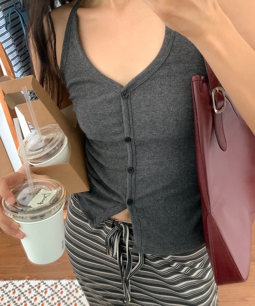 LOENNE(ロエヌ)の「Button Halter Top / ボタンホルタートップス(Tシャツ/カットソー・レディース・ブルー/アイボリー/ブラック/チャコールグレー・FREE)」の20枚目の写真