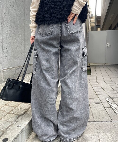 goocy(グーシー)の「デニムカーゴパンツ(デニムパンツ・レディース・ブルー/ブラック/ネイビー・MEDIUM/SMALL)」の9枚目の写真