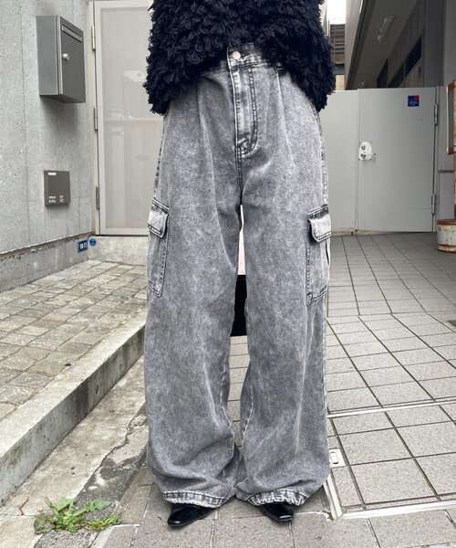 goocy(グーシー)の「デニムカーゴパンツ(デニムパンツ・レディース・ブルー/ブラック/ネイビー・MEDIUM/SMALL)」の12枚目の写真