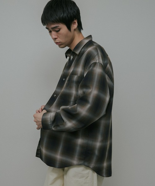 URBAN RESEARCH DOORS（アーバンリサーチドアーズ）の「T/R Hombre Plaid Shirts（シャツ/ブラウス・メンズ・グレー/ブラウン・LARGE/MEDIUM）」の14枚目の写真