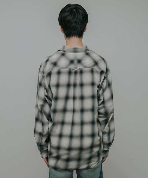 URBAN RESEARCH DOORS（アーバンリサーチドアーズ）の「T/R Hombre Plaid Shirts（シャツ/ブラウス・メンズ・グレー/ブラウン・LARGE/MEDIUM）」の18枚目の写真