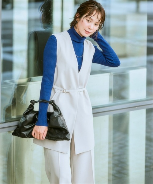 7days Life Styling（セブンデイズライフスタイリング）の「【静電気防止/UVカット】毛玉になりにくい　リブタートルネックニット（ニット/セーター・レディース・レッド系/杢グレー/ベージュ/ブラック/ロイヤルブルー・M/L/LL/S）」の17枚目の写真