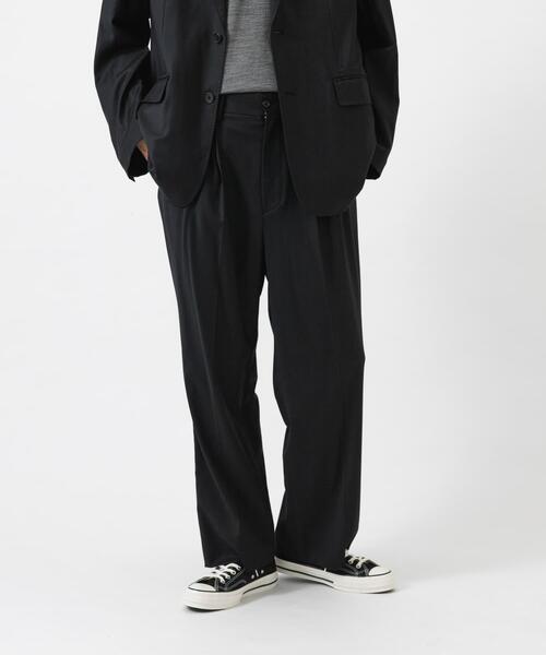 URBAN RESEARCH（アーバンリサーチ）の「new basic　WOOL SILK TAPERED SLACKS（その他パンツ・メンズ・ブラック・LARGE/X-LARGE/MEDIUM）」の2枚目の写真