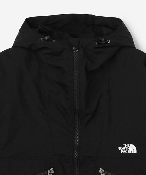 THE NORTH FACE(ザノースフェイス)の「THE NORTH FACE | SHORT COMPACT JACKET WOMEN(ナイロンジャケット・レディース・ベージュ系その他/ブラック・M/L)」の3枚目の写真