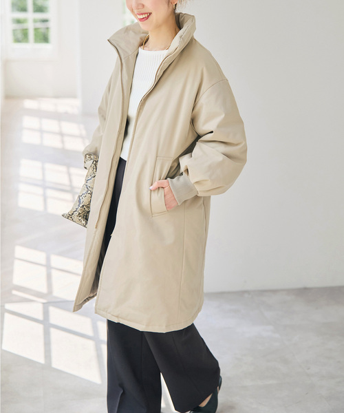 Spick & Span(スピックアンドスパン)の「撥水ツイルパデッドパフスリーブコート(その他アウター・レディース・ベージュ/ブラック・38/36)」の2枚目の写真