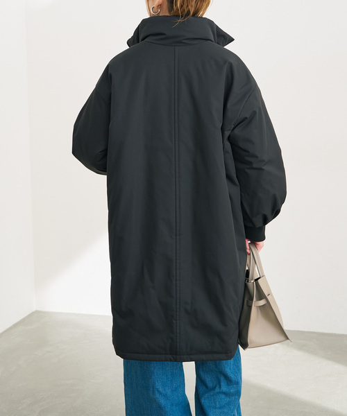 Spick & Span(スピックアンドスパン)の「撥水ツイルパデッドパフスリーブコート(その他アウター・レディース・ベージュ/ブラック・38/36)」の11枚目の写真