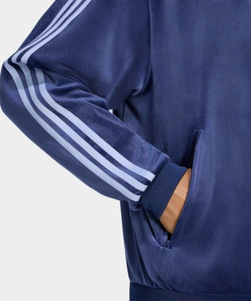 adidas（アディダス）の「ファイヤーバード ベロア トラックトップ / ジャージ / トラックジャケット / アディダスオリジナルス adidas Originals（ジャージ・メンズ・ブルー・3XL/SMALL/MEDIUM/XX-LARGE/X-SMALL/LARGE/X-LARGE）」の6枚目の写真