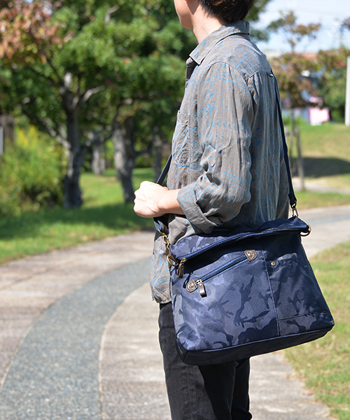 DEVICE（デバイス）の「DEVICE デバイス キャンバス 2WAY 斜めがけ ショルダーバッグ サコッシュバッグ（ショルダーバッグ・メンズ・ブラック/カーキ/ブラウン/ベージュ/ブラウン系その他/ブラック系その他/ブルー系その他/グレー系その他/グリーン系その他・FREE）」の9枚目の写真