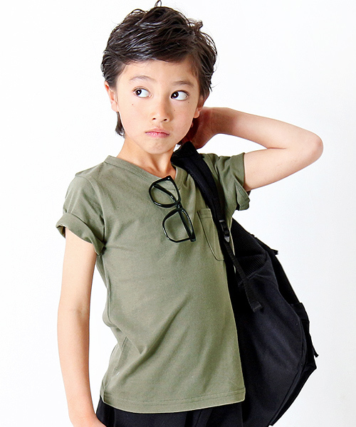 devirock（デビロック）の「パックT★Vネック無地半袖Tシャツ（Tシャツ/カットソー・キッズ・チャコール/ネイビー/テラコッタ/ピンク/ブラック/カーキ/杢グレー/ホワイト/グリーン系その他・100cm/130cm/120cm/150cm/140cm/160cm/110cm）」の7枚目の写真