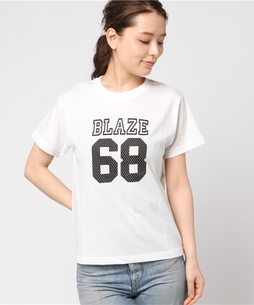 M】NIKE New Jeans コラボ Tシャツ スモールプリントバニーズ New