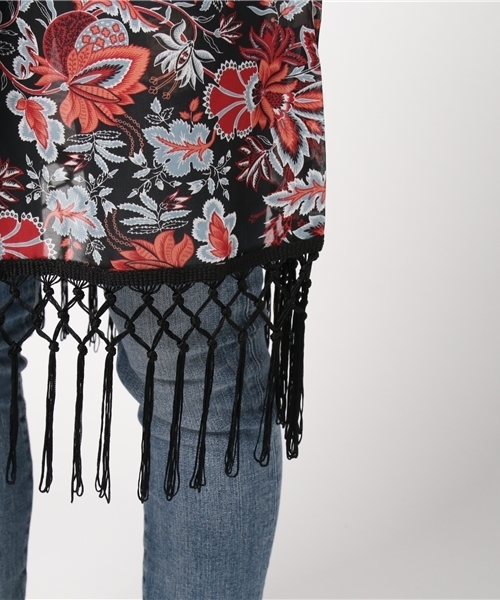 VENCEEXCHANGE（ヴァンスエクスチェンジ）の「フリンジエスニック花柄ガウン        （カーディガン/ボレロ・レディース・レッド/オフホワイト・MEDIUM）」の9枚目の写真