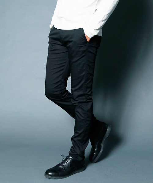 Magine（マージン）の「COMPACT STRETCH SKINNY CHINO PANTS:コンパクトストレッチ スキニーチノパンツ（チノパンツ・メンズ・ベージュ/ブラック/グレー/ネイビー・48/46/44）」の2枚目の写真