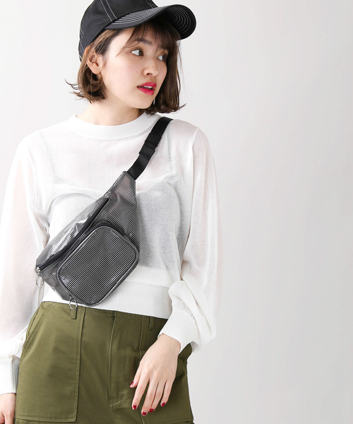 WEGO(ウィゴー)の「WEGO/クリアウエストバッグ(ボディバッグ/ウエストポーチ・レディース・ホワイト/ブラック/サックスブルー/その他1・FREE)」の5枚目の写真