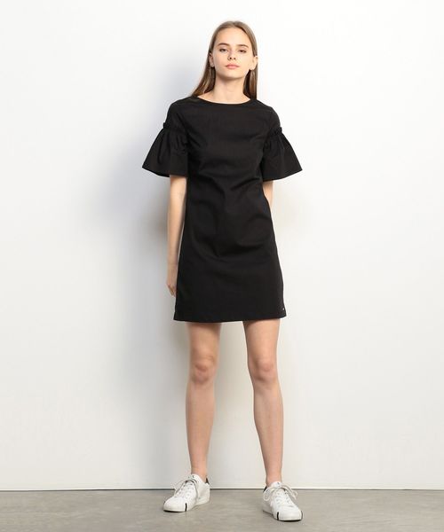 ARMANI EXCHANGE（アルマーニエクスチェンジ）の「【AXアルマーニ エクスチェンジ】半袖ベルスリーブワンピース（ワンピース・レディース・ブラック・0/2/4/6）」の7枚目の写真