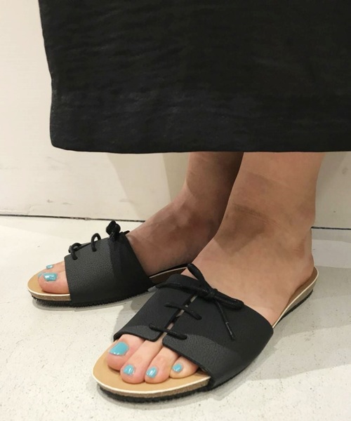 PLAKTON（プラクトン）の「【PLAKTON/プラクトン】レースアップサンダル（サンダル・レディース・ダークグレー/ブラック/その他22・37/38/36）」の2枚目の写真