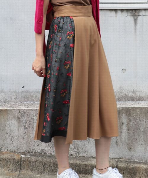 LAGLAIA(ラグライア)の「チュール刺繍切り替えスカート(スカート)」|ベージュ