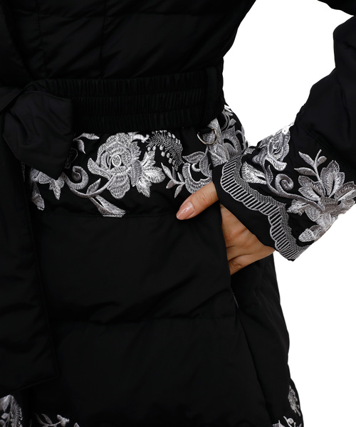 ElegChic(エレグシック)の「ドレッシーエレガンスキルティング ロング ダウンコート(ダウンジャケット/コート・レディース・ブラック/グレー/ピンクベージュ・M/L)」の16枚目の写真