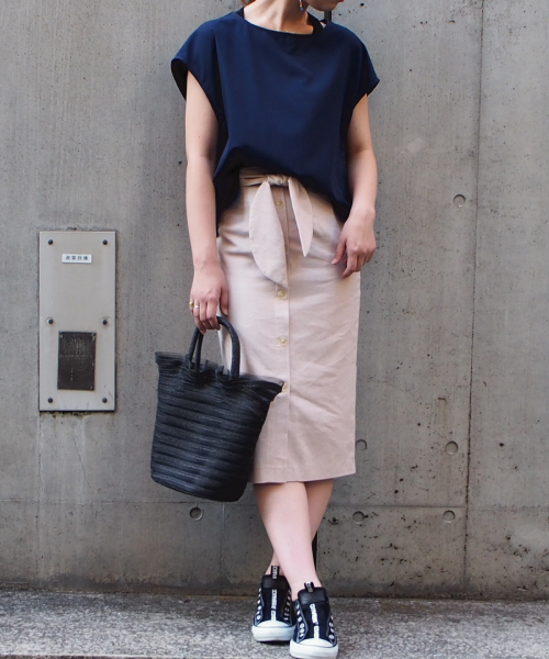 INTERPLANET（インタープラネット）の「フリルかごバッグ（かごバッグ・レディース・ブラック/パープル/グレー・フリー）」の4枚目の写真