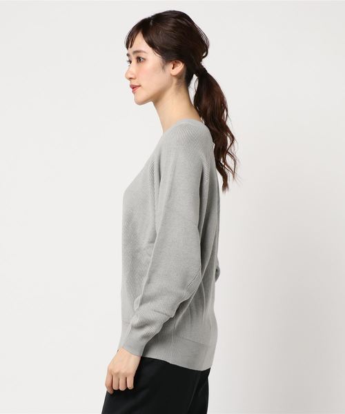 CRAFT STANDARD BOUTIQUE(クラフトスタンダードブティック)の「Vネックドルマンニットプルオーバー ○(ニット/セーター・レディース・ベージュ/ネイビー/アイボリー/グレー系その他・M/L)」の6枚目の写真