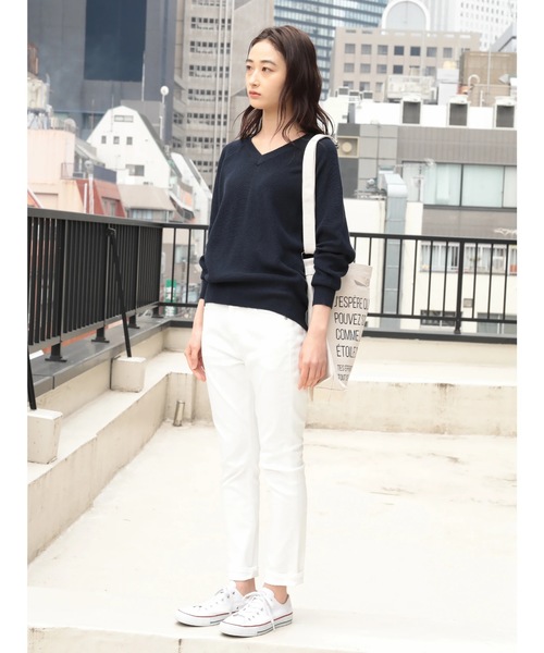 CRAFT STANDARD BOUTIQUE(クラフトスタンダードブティック)の「Vネックドルマンニットプルオーバー ○(ニット/セーター・レディース・ベージュ/ネイビー/アイボリー/グレー系その他・M/L)」の14枚目の写真