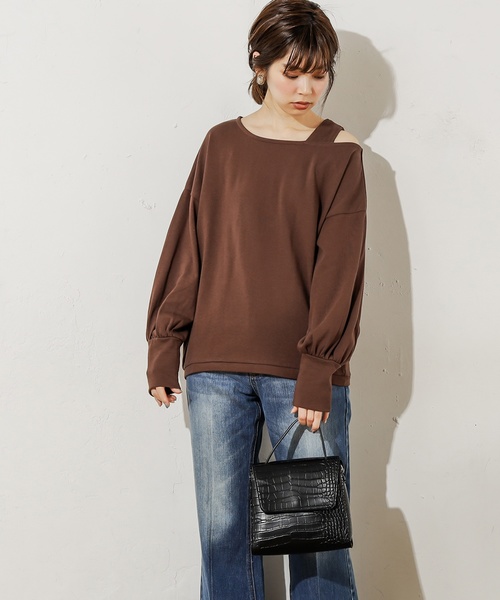natural couture（ナチュラルクチュール）の「ワンショル肌見せトップス（Tシャツ/カットソー・レディース・アイボリー/ブラック/ブラウン/イエロー・FREE）」の5枚目の写真