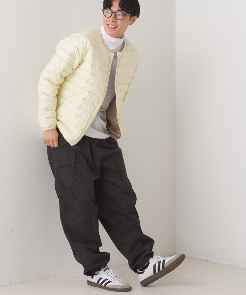 OMNES（オムネス）の「【ユニセックス】高密度ナイロンインナーダウンノーカラージャケット（ダウンジャケット/コート・レディース・ブラック/ベージュ/ネイビー/カーキ/キャメル/アイボリー・SMALL/MEDIUM/LARGE/X-LARGE/XX-LARGE）」の13枚目の写真