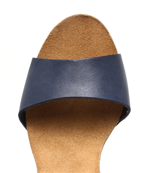 NANO universe（ナノユニバース）の「RIZZOLI/レザークロスウェッジサンダル（サンダル・レディース・ネイビー/ピンク/ブラック・36/37/35/38）」の7枚目の写真