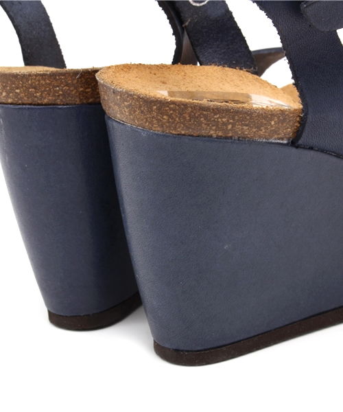 NANO universe（ナノユニバース）の「RIZZOLI/レザークロスウェッジサンダル（サンダル・レディース・ネイビー/ピンク/ブラック・36/37/35/38）」の10枚目の写真