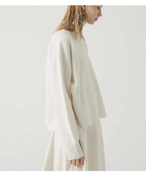 LE CIEL BLEU（ルシェルブルー）の「Turtleneck Boil Knit Tops 