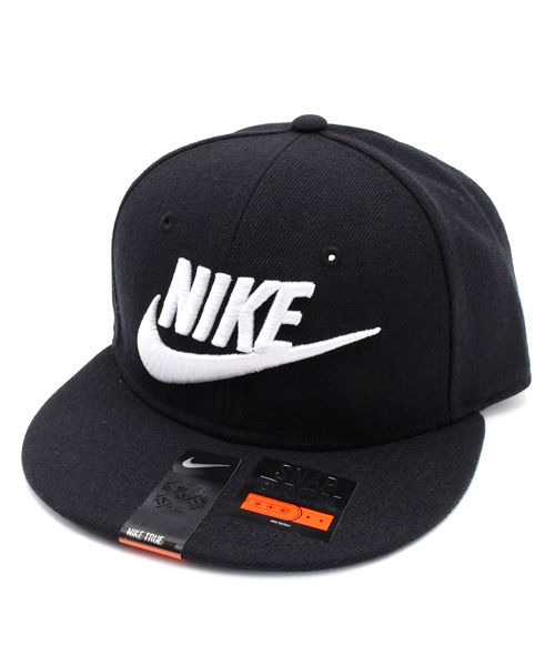 NIKE（ナイキ）の「ナイキ スナップバック フューチュラ キャップ NIKE SNAP BACK FUTURA CAP（キャップ・メンズ・レッド/ブラック・ONE SIZE）」の2枚目の写真