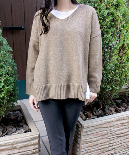 MODE ROBE（モードローブ）の「Vネックルーズニット（ニット/セーター・レディース・ライトグレー/ダークグレー/ブラウン/ベージュ・FREE）」の4枚目の写真