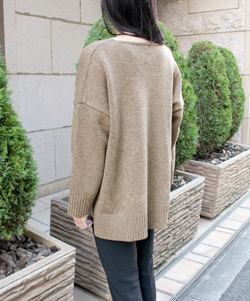 MODE ROBE（モードローブ）の「Vネックルーズニット（ニット/セーター・レディース・ライトグレー/ダークグレー/ブラウン/ベージュ・FREE）」の12枚目の写真