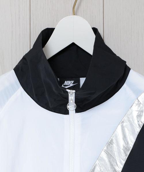 NIKE（ナイキ）の「＜NIKE＞SWOOSH JACKET WOVEN CB GEL/ジャケット（ナイロンジャケット・レディース・ブラック・LARGE/X-LARGE）」の6枚目の写真