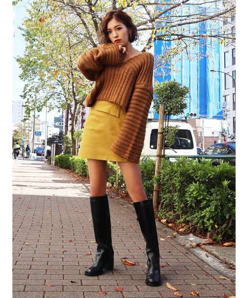 EMODA(エモダ)の「カーブタイミニスカート(スカート・レディース・ブラック/オレンジ/マスタード・SMALL/MEDIUM)」の10枚目の写真