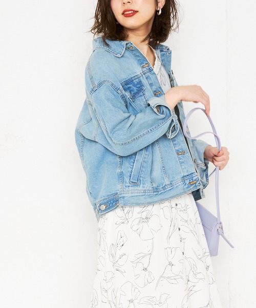 natural couture(ナチュラルクチュール)の「ビッグGジャン(デニムジャケット・レディース・アイボリー/ブルー/サックスブルー・FREE)」の13枚目の写真