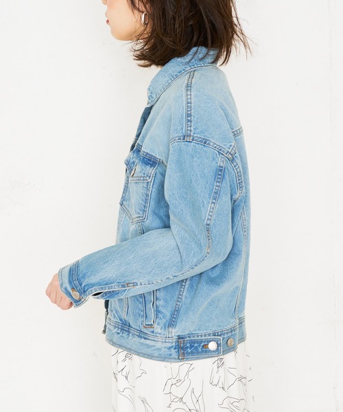 natural couture(ナチュラルクチュール)の「ビッグGジャン(デニムジャケット・レディース・アイボリー/ブルー/サックスブルー・FREE)」の18枚目の写真