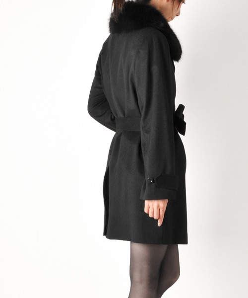 sankyo shokai(サンキョウショウカイ)の「ミンクカシミヤコートフォックスファー付き(その他アウター・レディース・ブラック・13号)」の5枚目の写真