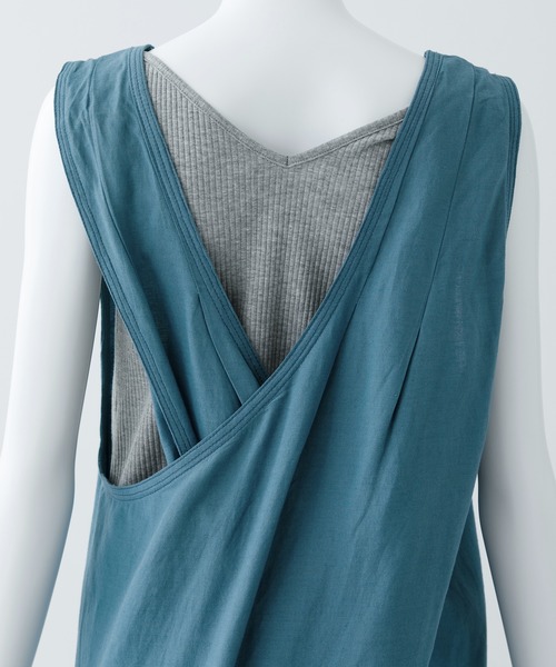 MILKFED.(ミルクフェド)の「CROSS BACK DRESS(ワンピース・レディース・ライトブルー/ベージュ/ライトグリーン・ONE SIZE)」の7枚目の写真