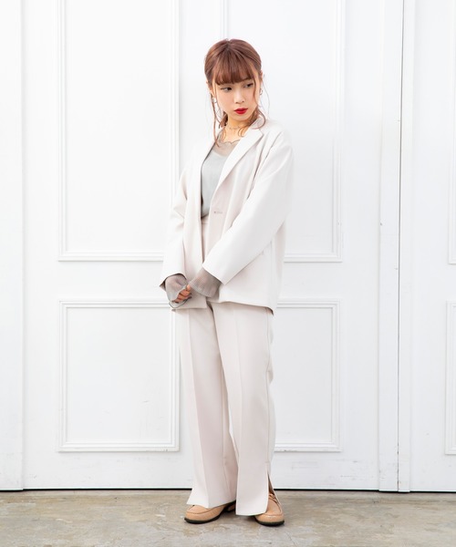 DuKKah（デュカ）の「dukkah/【148cm基準・低身長向け】【セットアップ対応商品】セットアップセミフレアパンツ（スラックス・レディース・ブラック/アイボリー/グリーン系その他・FREE）」の5枚目の写真