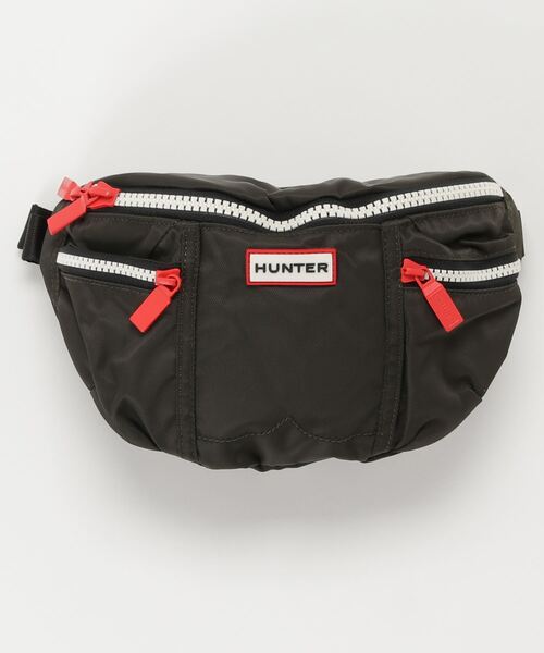 HUNTER（ハンター）の「【HUNTER/ハンター】ORIGINAL NYLON BUMBAG(オリジナルナイロンバムバッグ)（ボディバッグ/ウエストポーチ・レディース・ブラック/ダークオリーブ/レッド/ネイビー・FREE）」の2枚目の写真