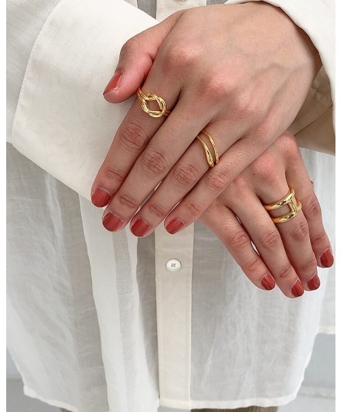 mou(モウ)の「不規則クロスリング(リング・レディース・シルバー/ゴールド・FREE)」の5枚目の写真