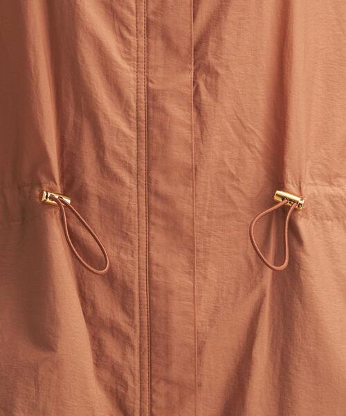 green label relaxing（グリーンレーベルリラクシング）の「FFC シアー ライト ギャザー ドロスト ブルゾン（ブルゾン・レディース・ナチュラル/ブラウン/ネイビー・FREE）」の8枚目の写真