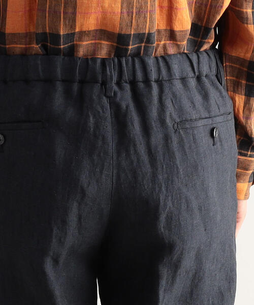 TOMORROWLAND （トゥモローランド）の「リネンシャンブレー ノープリーツイージーパンツ（その他パンツ・メンズ・チャコールグレー/ダークブルー/ライトグリーン/ブラウン・S/M/L/XS）」の13枚目の写真