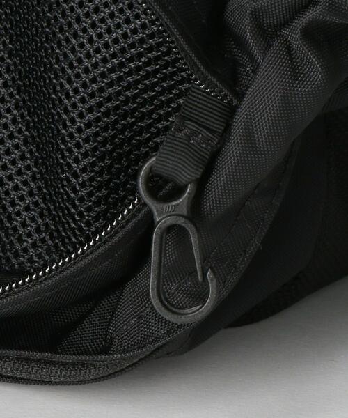 THE NORTH FACE（ザノースフェイス）の「＜THE NORTH FACE（ザ ノースフェイス）＞SWEEP/スウィープ（ショルダーバッグ・メンズ・ブラック・FREE）」の6枚目の写真