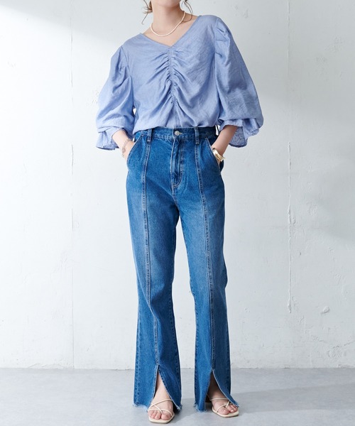 DISCOAT（ディスコート）の「生地JQDギャザーブラウス（シャツ/ブラウス・レディース・サックスブルー/ピンクベージュ/オフホワイト/ブラック・FREE）」の16枚目の写真