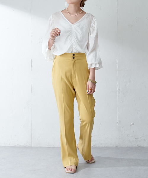 DISCOAT（ディスコート）の「生地JQDギャザーブラウス（シャツ/ブラウス・レディース・サックスブルー/ピンクベージュ/オフホワイト/ブラック・FREE）」の5枚目の写真