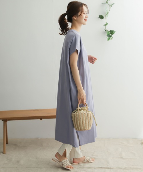 URBAN RESEARCH DOORS（アーバンリサーチドアーズ）の「『UR TECH』BIG Tシャツ ワンピース（ワンピース・レディース・チャコールグレー/ベージュ/パープル系その他/オフホワイト・ONE）」の10枚目の写真