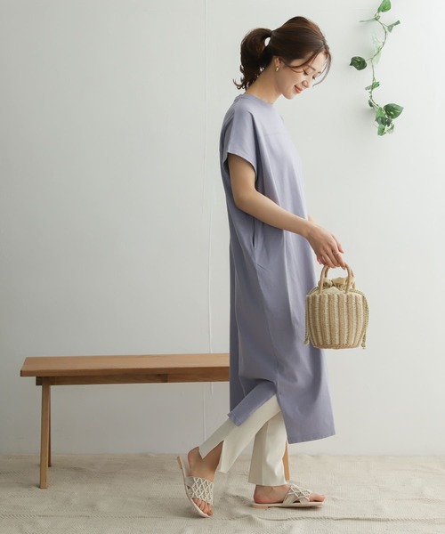 URBAN RESEARCH DOORS（アーバンリサーチドアーズ）の「『UR TECH』BIG Tシャツ ワンピース（ワンピース・レディース・チャコールグレー/ベージュ/パープル系その他/オフホワイト・ONE）」の12枚目の写真